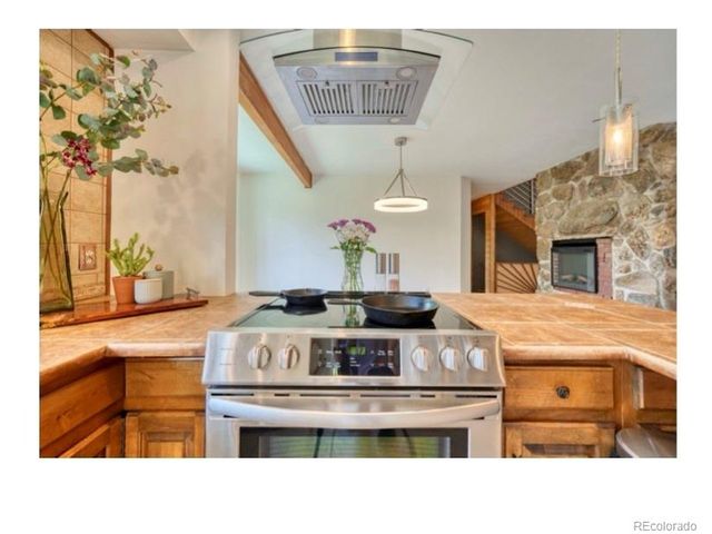 1447 Coyote Cir, Black Hawk, CO 80422