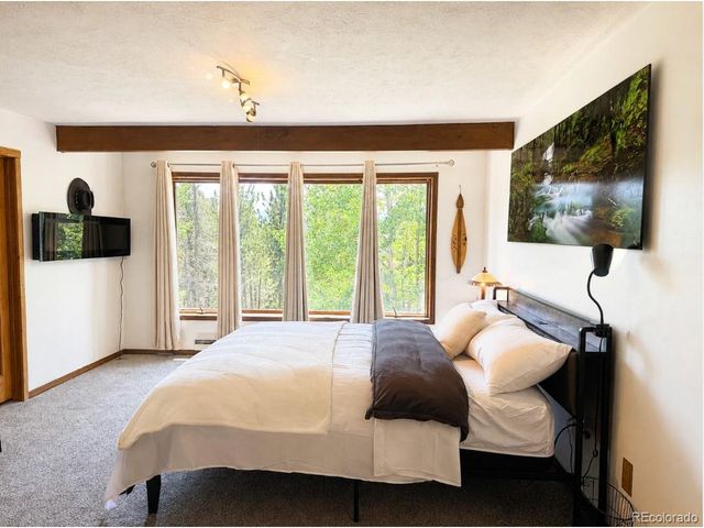 1447 Coyote Cir, Black Hawk, CO 80422