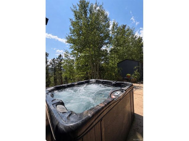 1447 Coyote Cir, Black Hawk, CO 80422