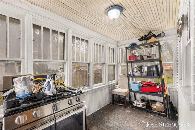 680 Orchard Avenue, Muskegon, MI 49442