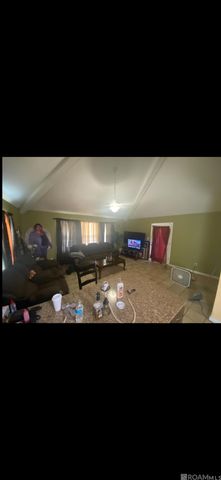 1743 Deslonde Street, New Orleans, LA 70117