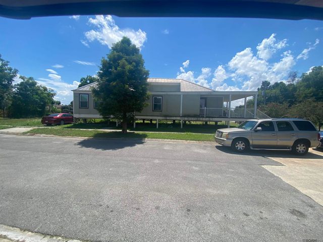 1743 Deslonde Street, New Orleans, LA 70117