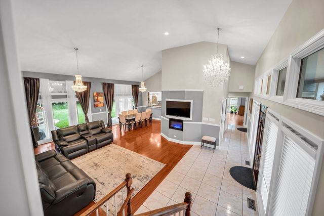 20651 N Horatio Boulevard, Lincolnshire, IL 60069