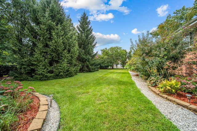 20651 N Horatio Boulevard, Lincolnshire, IL 60069