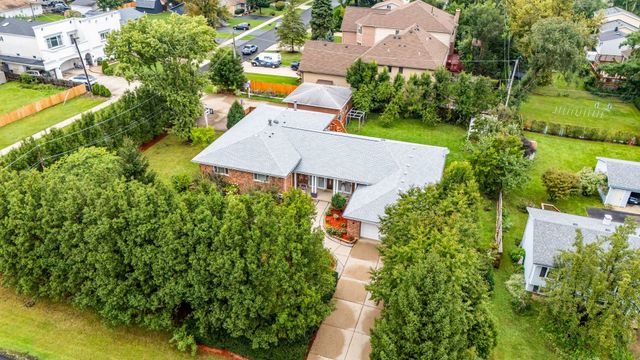 20651 N Horatio Boulevard, Lincolnshire, IL 60069