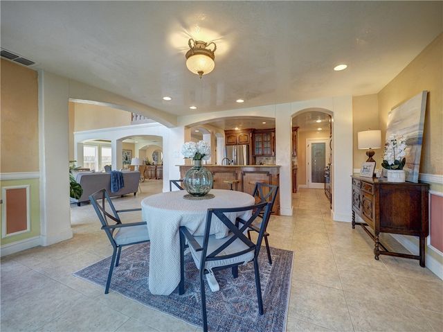 13514 King Phillip Ct, Corpus Christi, TX 78418