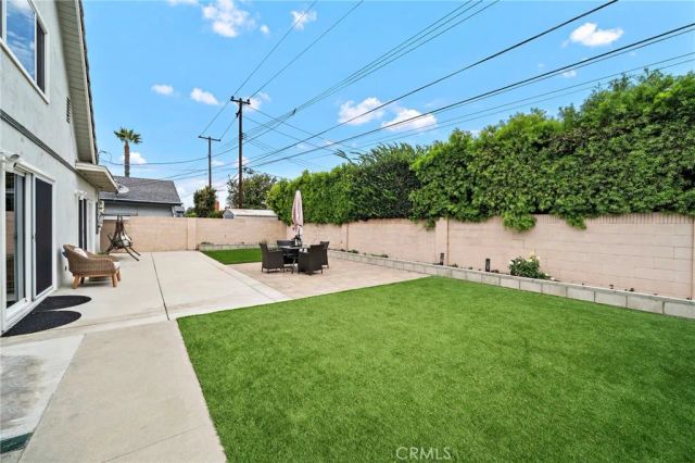 17684 Beech Street, Fountain Valley, CA 92708