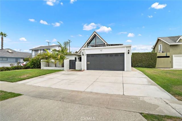 17684 Beech Street, Fountain Valley, CA 92708