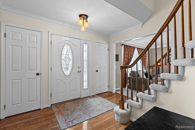 20218 Edgewood Avenue, Livonia, MI 48152