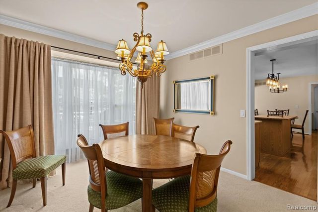 20218 Edgewood Avenue, Livonia, MI 48152