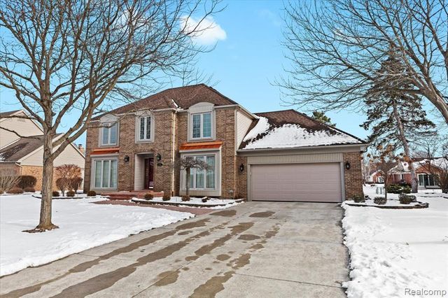 20218 Edgewood Avenue, Livonia, MI 48152