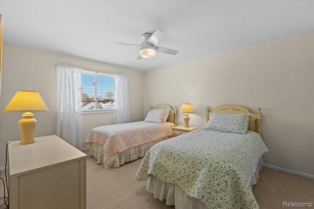 20218 Edgewood Avenue, Livonia, MI 48152