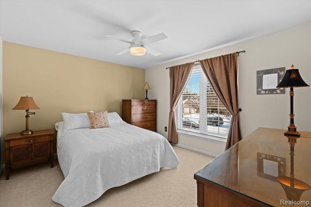 20218 Edgewood Avenue, Livonia, MI 48152