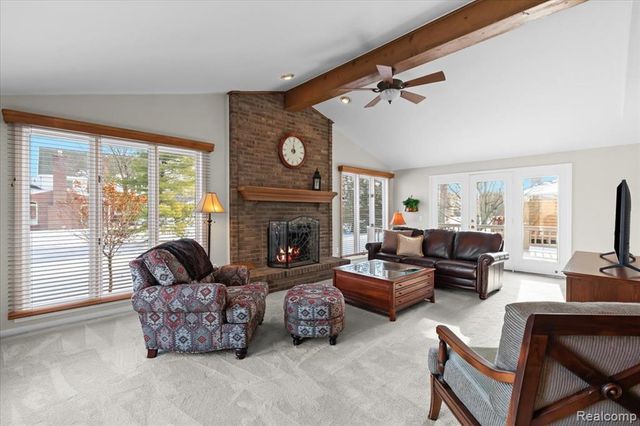 20218 Edgewood Avenue, Livonia, MI 48152