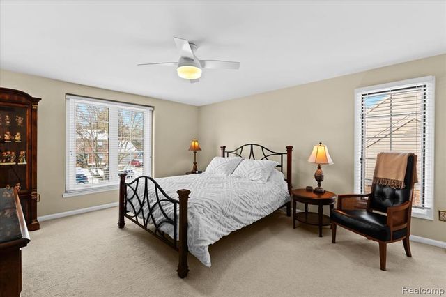 20218 Edgewood Avenue, Livonia, MI 48152