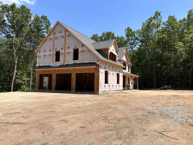 22 Ponemah Road, Amherst, NH 03031