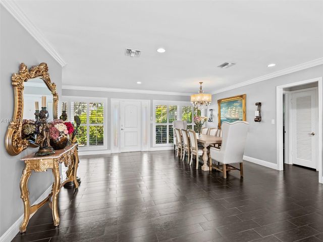 4231 NE 16th Ave, Oakland Park, FL 33334