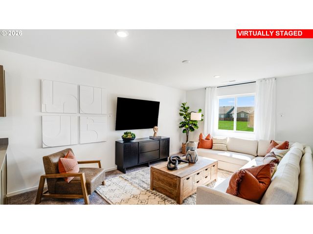 5761 Bainbridge Rd, Eugene, OR 97402