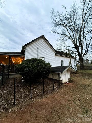246 Tryon Road, Rutherfordton, NC 28139