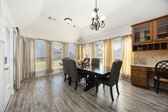 2503 Harpers Creek Court, Fresno, TX 77545