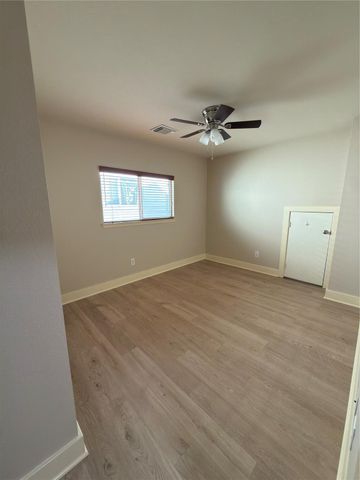 26872 Kings Park Hollow Drive, Kingwood, TX 77339