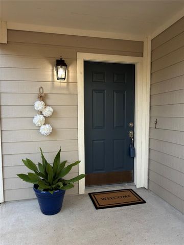 26872 Kings Park Hollow Drive, Kingwood, TX 77339