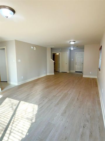 26872 Kings Park Hollow Drive, Kingwood, TX 77339