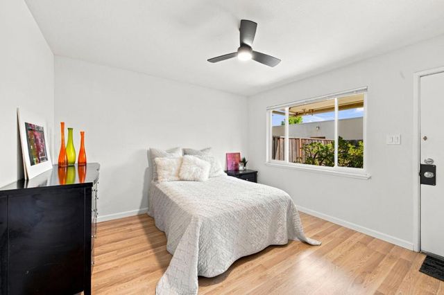 1576 Marina Court A, San Mateo, CA 94403