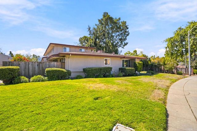 1576 Marina Court A, San Mateo, CA 94403