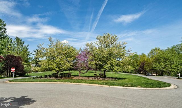 1413 HAMPTON DR, Downingtown, PA 19335