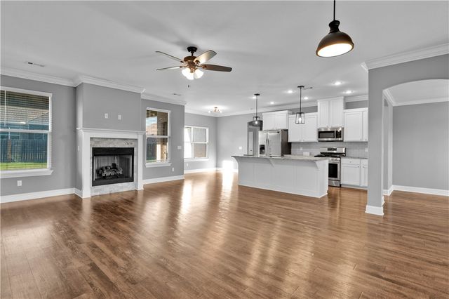 442 Concho Street, Farmington, AR 72730