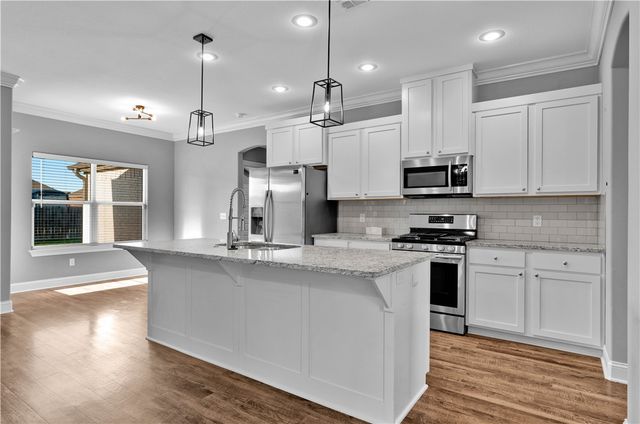 442 Concho Street, Farmington, AR 72730