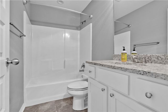 442 Concho Street, Farmington, AR 72730