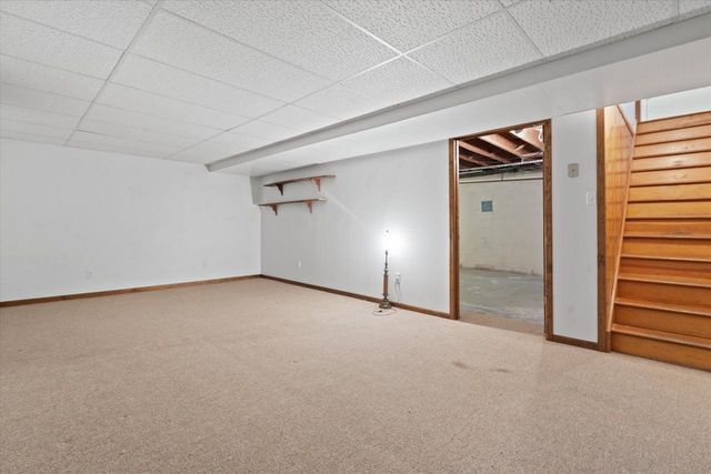 3182 Kettle Moraine PARKWAY, Hubertus, WI 53033