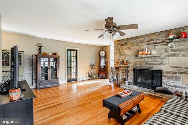 779 CONCORD RD, Glen Mills, PA 19342