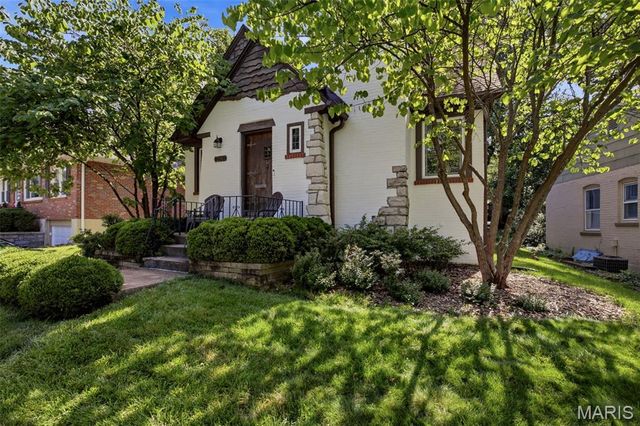 2135 Sutton Avenue, Richmond Heights, MO 63117