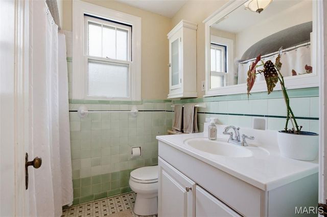2135 Sutton Avenue, Richmond Heights, MO 63117