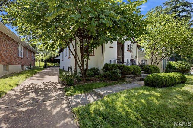 2135 Sutton Avenue, Richmond Heights, MO 63117