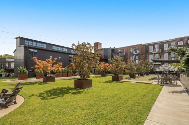 1400 Rosa L Parks Blvd Apt 211, Nashville, TN 37208