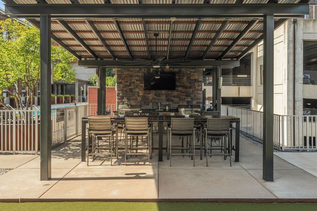 1400 Rosa L Parks Blvd Apt 211, Nashville, TN 37208