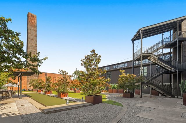 1400 Rosa L Parks Blvd Apt 211, Nashville, TN 37208