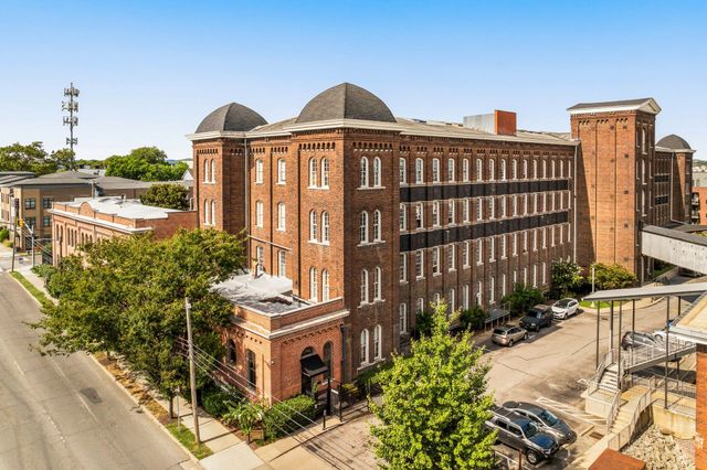 1400 Rosa L Parks Blvd Apt 211, Nashville, TN 37208