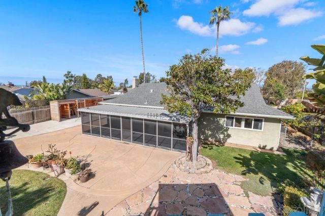 2245 Nob Hill Drive, Carlsbad, CA 92008