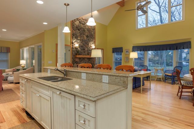 7754 Woodland Drive, Honor, MI 49640