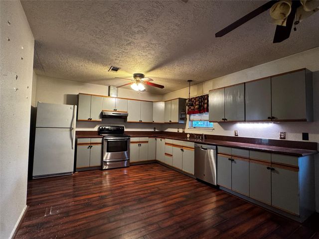 614 Percival Street, Tomball, TX 77375