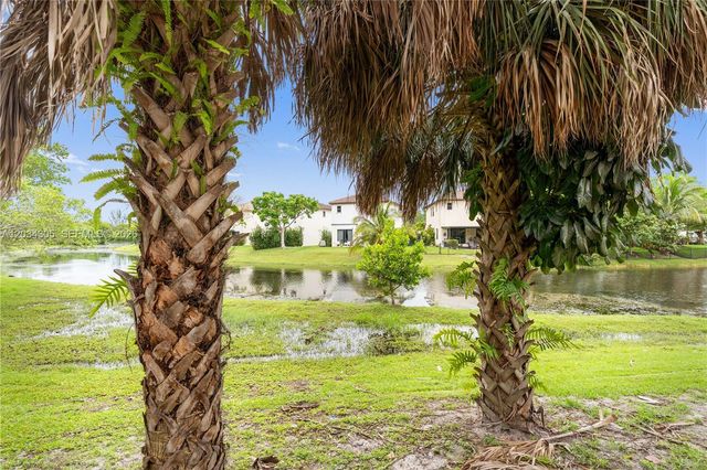 3463 Cluster Rd, Miramar, FL 33025