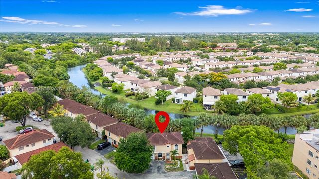 3463 Cluster Rd, Miramar, FL 33025
