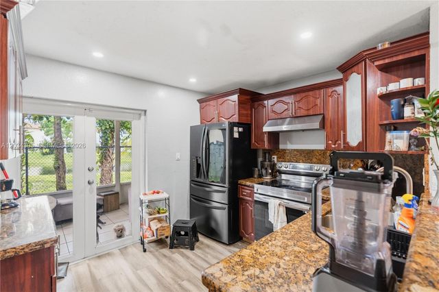 3463 Cluster Rd, Miramar, FL 33025