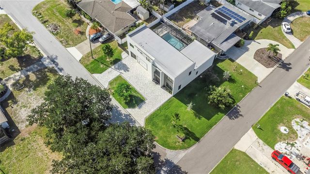 2635 WOODRING DR, Clearwater, FL 33759