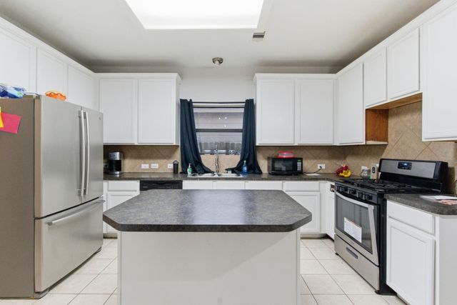 811 Belvedere Drive, Conroe, TX 77301